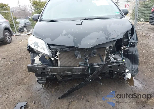 5TDJZ3DC0KS214728: 44068461