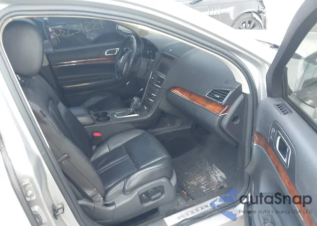 2LMHJ5AT2FBL03035: 44069643