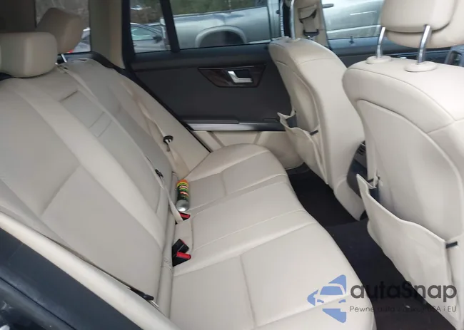 WDCGG8JB6DG120403: 44069646