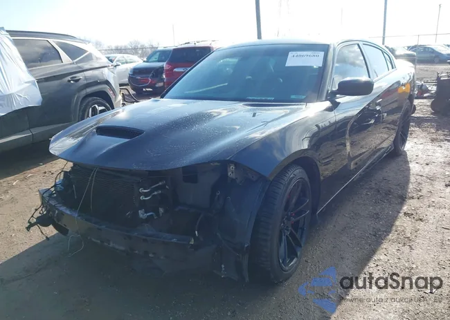 2C3CDXCT0JH321330: 44069680