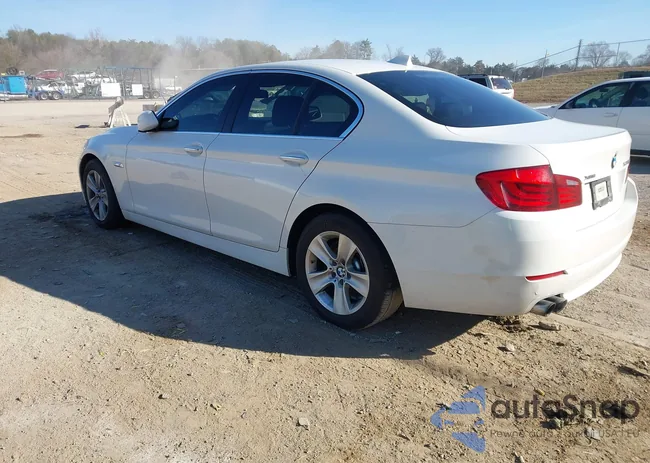 WBAXH5C56DDW16907: 44069694