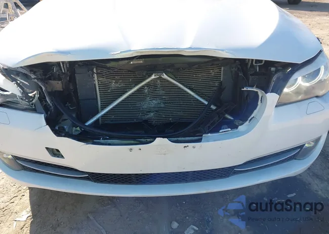 WBAXH5C56DDW16907: 44069694