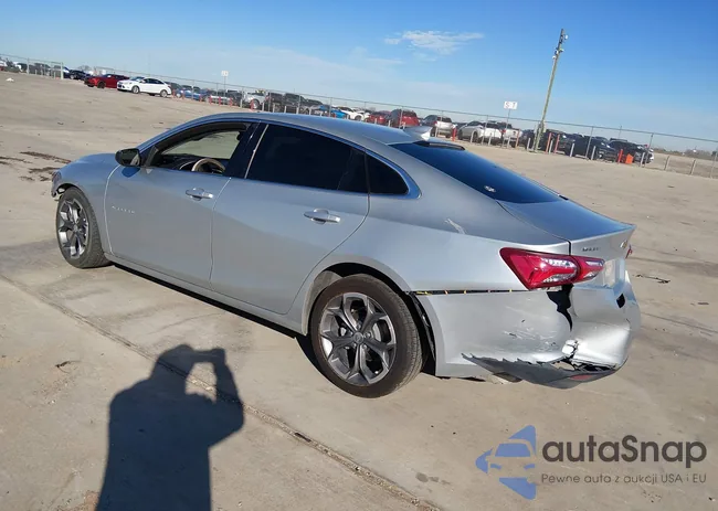 1G1ZD5ST4NF103290: 44069817