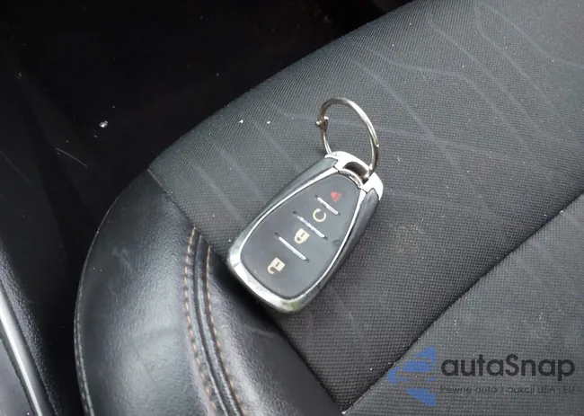 KL7CJPSBXKB789781: 44069833