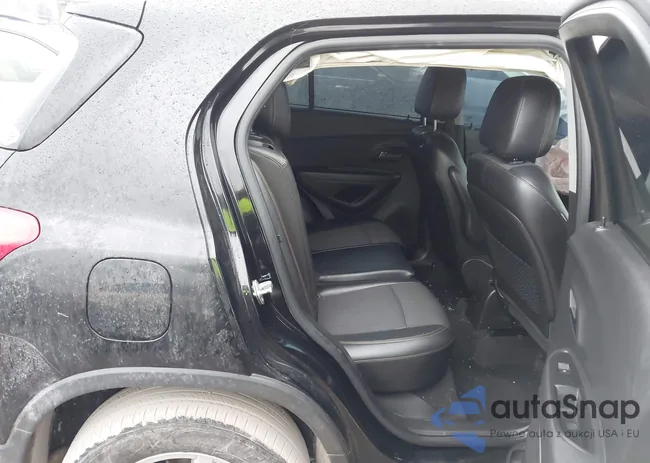 KL7CJPSBXKB789781: 44069833