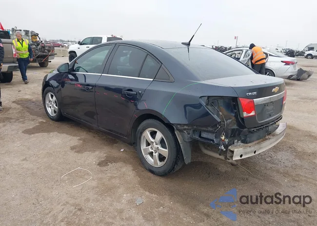 1G1PC5SB8E7347200: 44069841