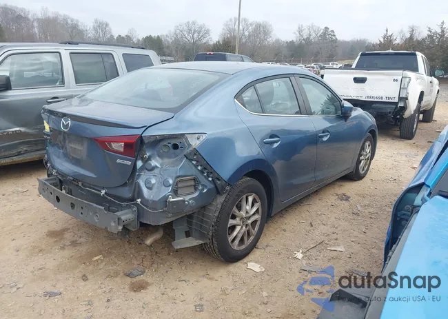 JM1BM1V75E1130267: 44069872