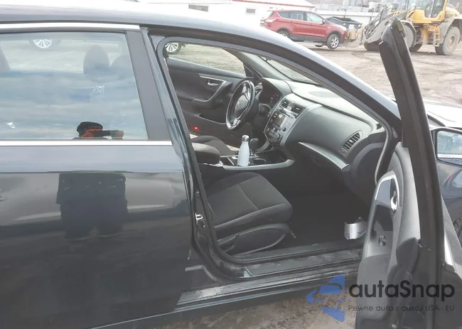 1N4AL3AP0DC101946: 44070023