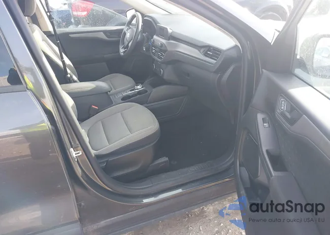 1FMCU0F6XLUB62546: 44070051