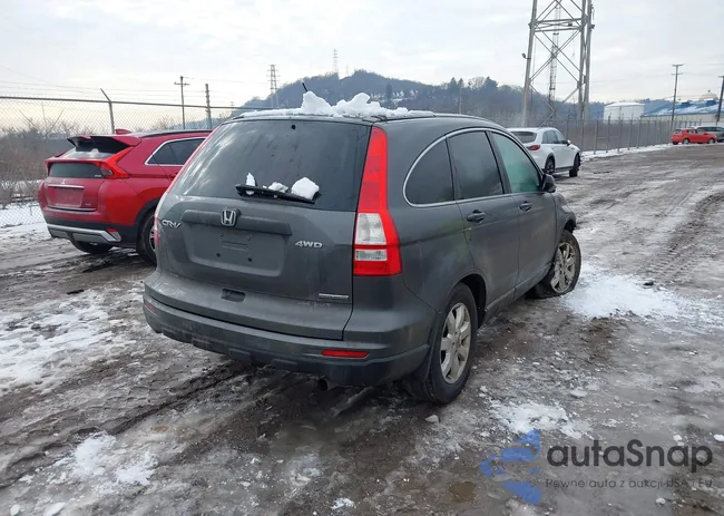 5J6RE4H40BL094058: 44070063