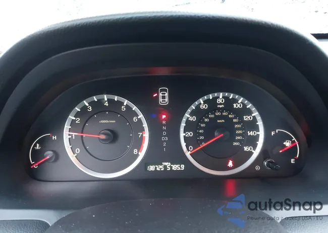 1HGCP36828A028073: 44070173