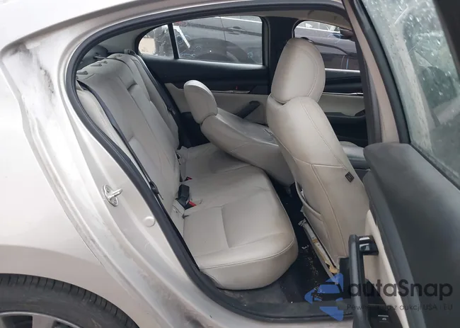 3MZBPACM4PM371174: 44070184