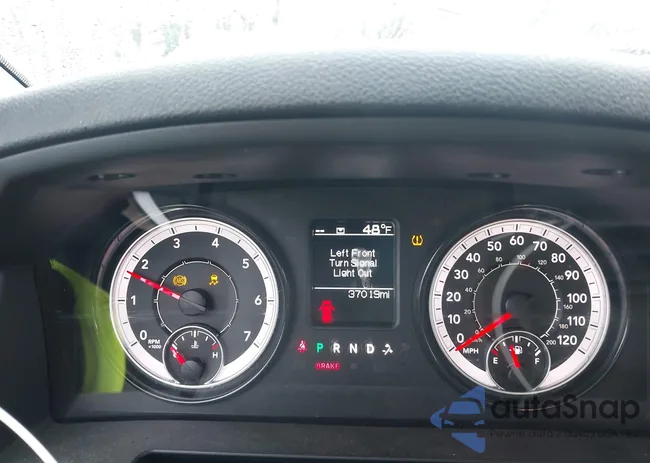 3C6JR6DG3PG674693: 44070185