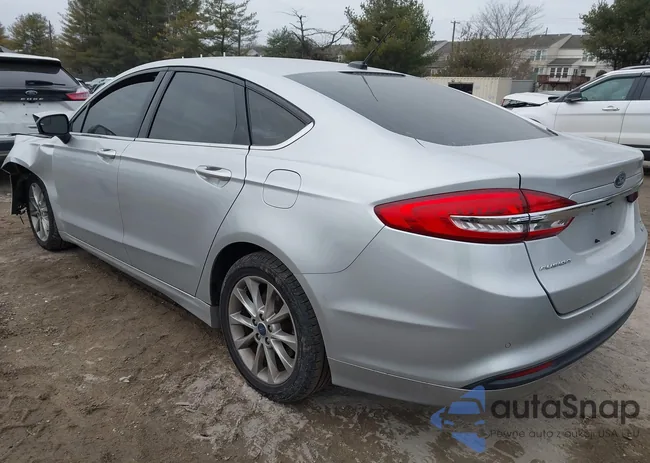 3FA6P0HD3HR321206: 44069251