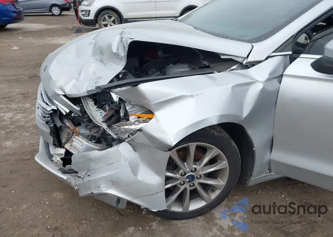 3FA6P0HD3HR321206: 44069251