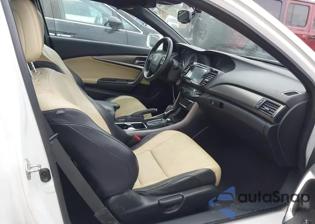 1HGCT2B83HA005560: 44069361