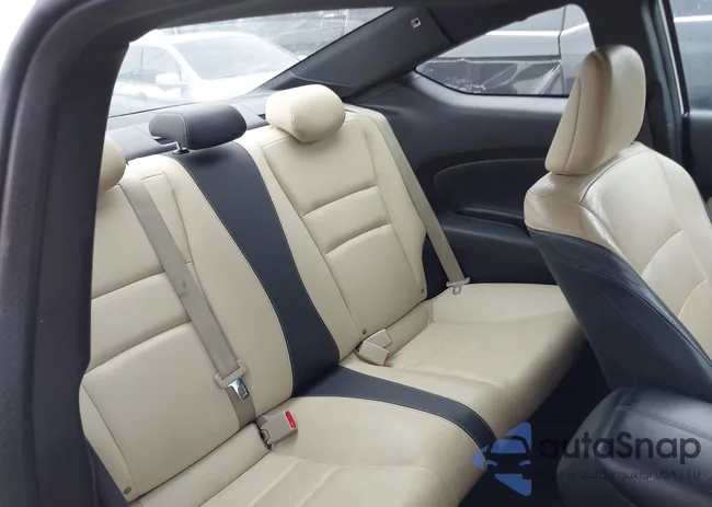 1HGCT2B83HA005560: 44069361