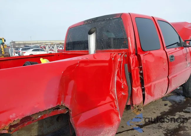 1GCHK29215E323867: 44069448