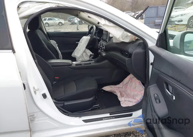 3N1AB8CV6LY218283: 44069496