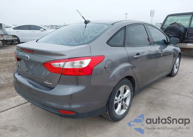 1FADP3F21EL413029: 44069524