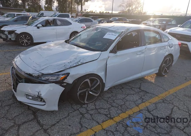 1HGCV1F35KA044807: 44070644