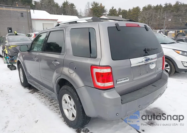 1FMCU49H98KC40578: 44070656