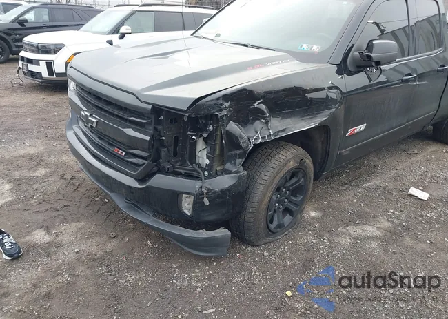 1GCVKREC0JZ113791: 44070680