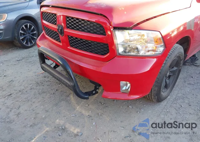 1C6RR6KG3HS703755: 44070715