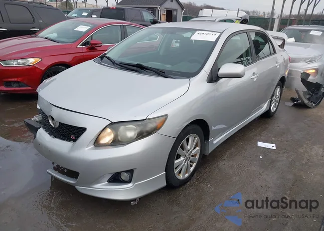 1NXBU4EEXAZ190632: 44070739