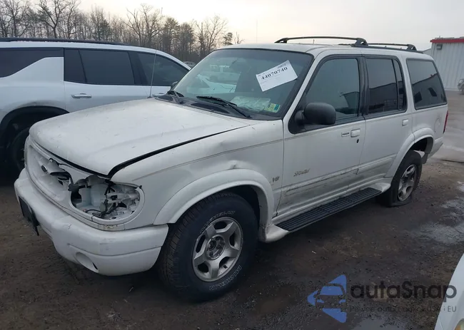 1FMDU85P0YZB25738: 44070740