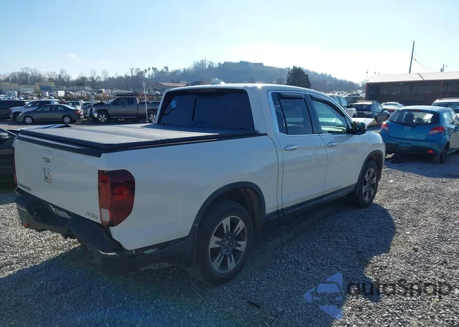 5FPYK3F78KB011178: 44070753