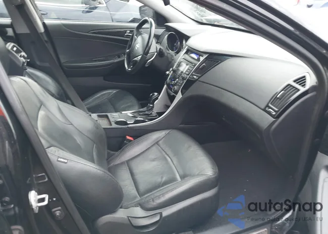 5NPEC4AB3CH404311: 44070772