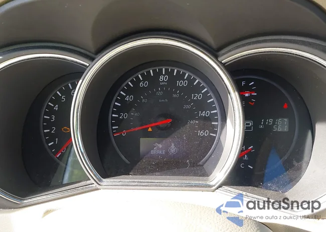 JN8AZ1MU6EW417855: 44070886