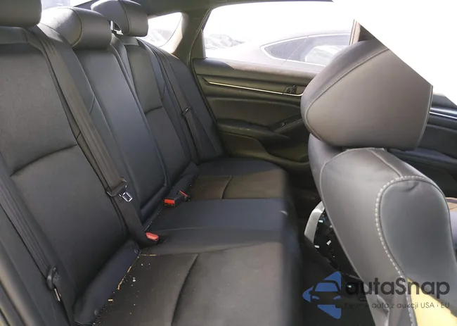 1HGCV2F34LA013328: 44071078