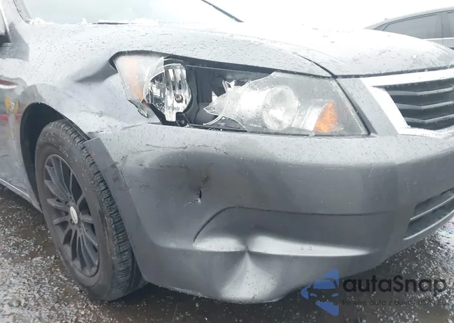 1HGCP2F39AA097069: 44071168