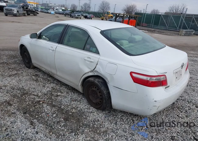 4T1BE46K67U722985: 44070237