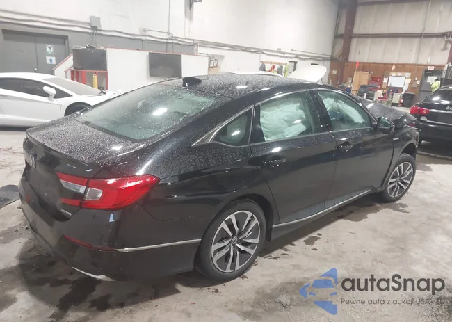 1HGCV3F53KA019868: 44070311