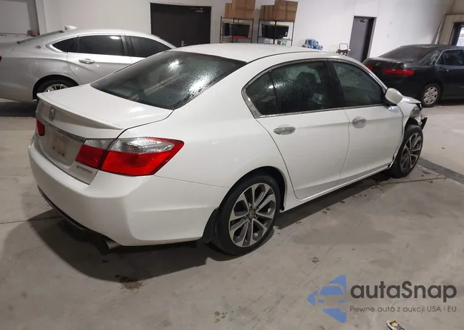 1HGCR2F56FA044879: 44070400