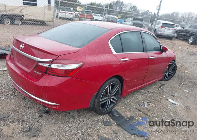 1HGCR2F5XHA268692: 44070506