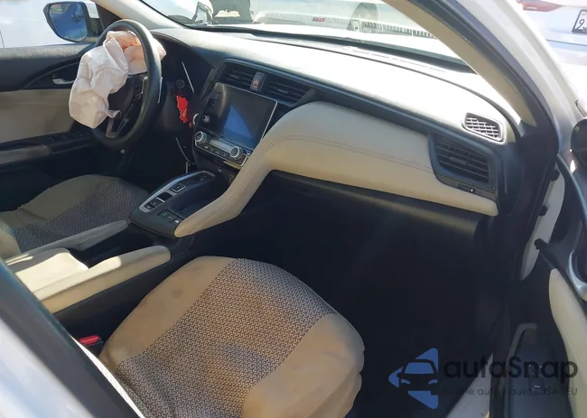 19XZE4F58LE008216: 44070593