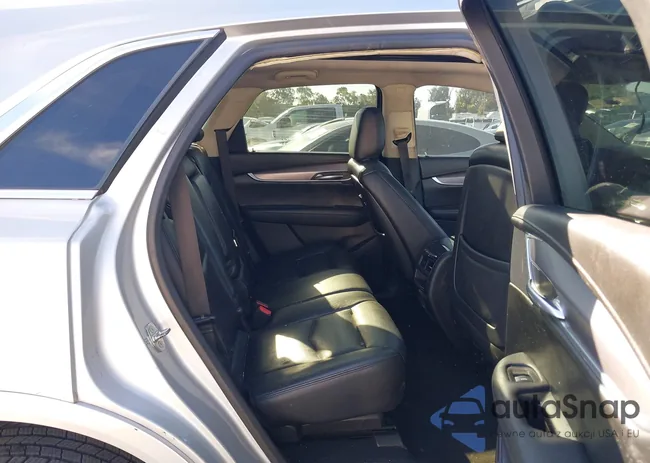 1GYKNERS4JZ201211: 44071577