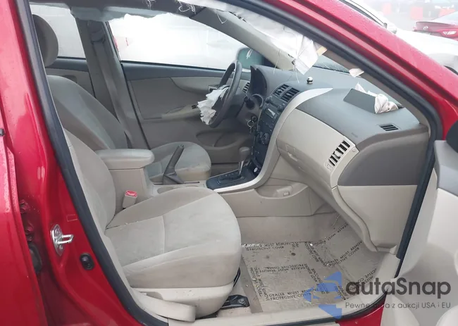 2T1BU40EX9C106586: 44071630