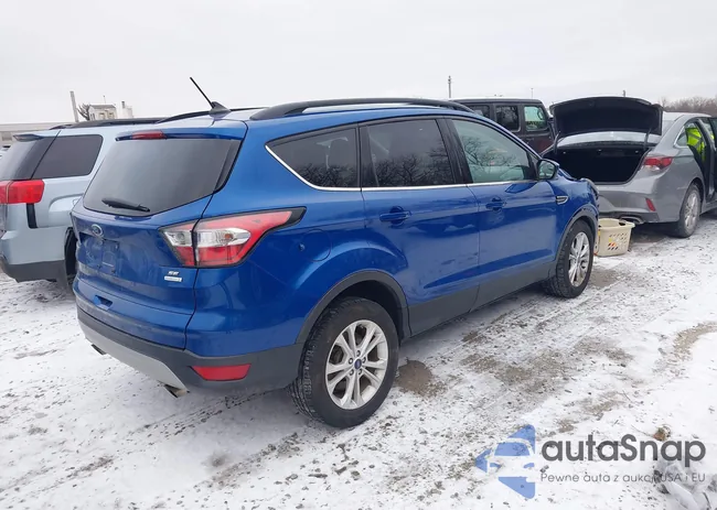 1FMCU0GD3JUC68816: 44071638