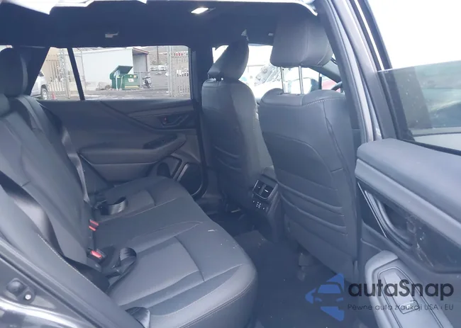 4S4BTGUD3S3227086: 44071646