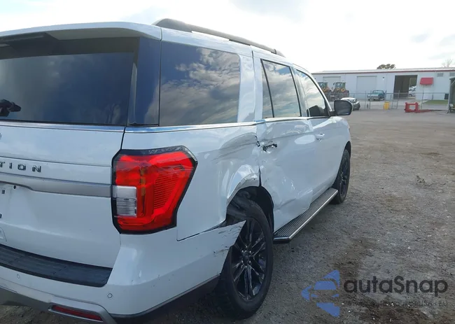 1FMJU1HT8NEA15509: 44071664