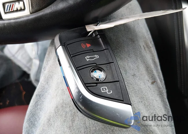 WBA13AW06NFM21778: 44071789