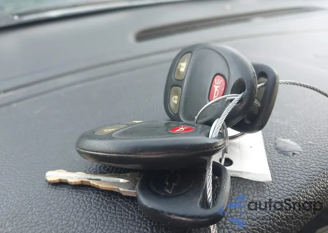 1GCRCSE09CZ299927: 44071807