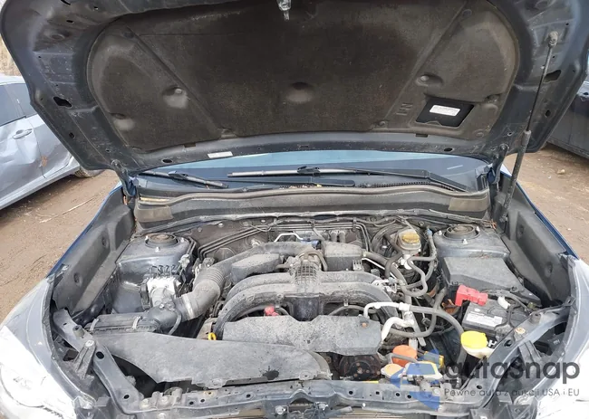 JF2SJABC8HH560141: 44071813