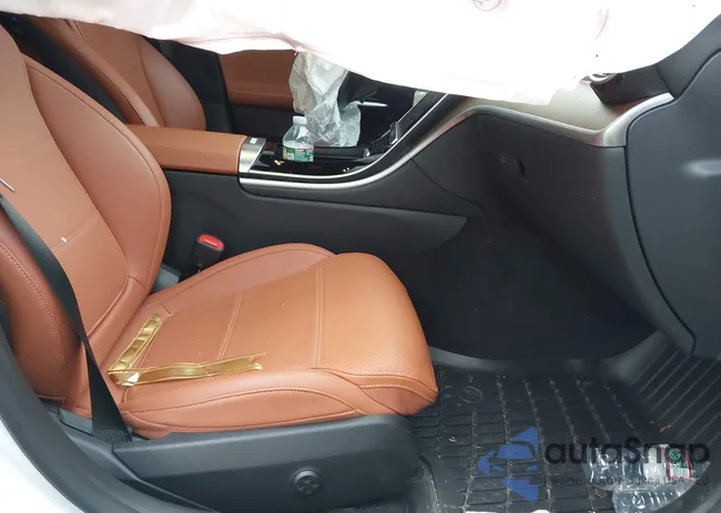 W1KAF4HB5PR071285: 44071990