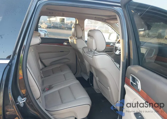 1C4RJFCT9DC650544: 44072077